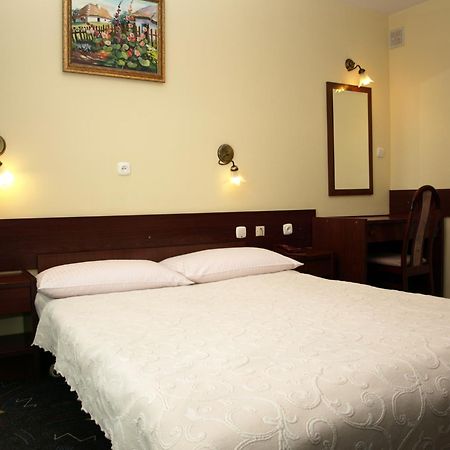 Hotel Relaks Wola Ducka Dış mekan fotoğraf